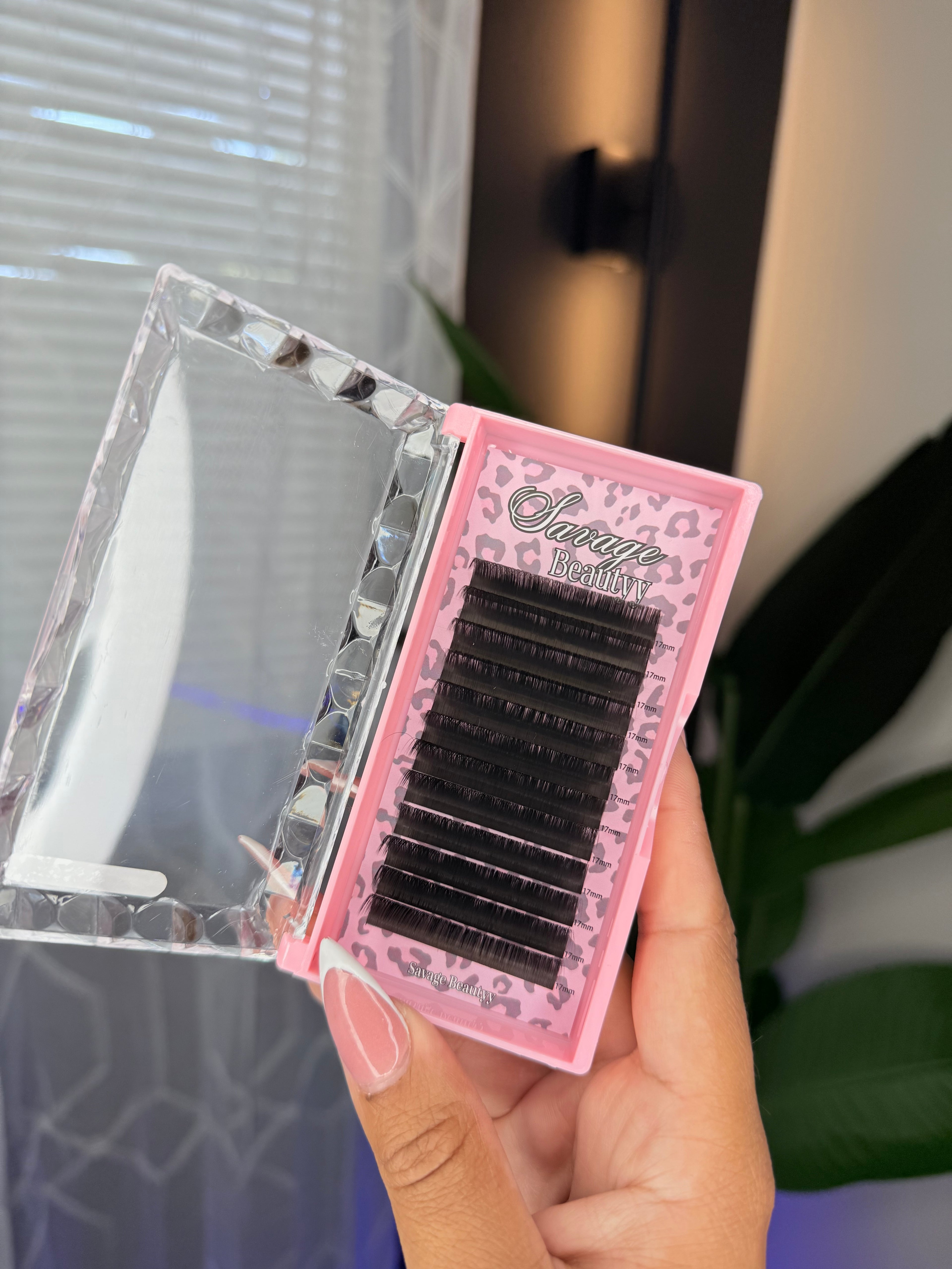 Cashmere Lash Trays